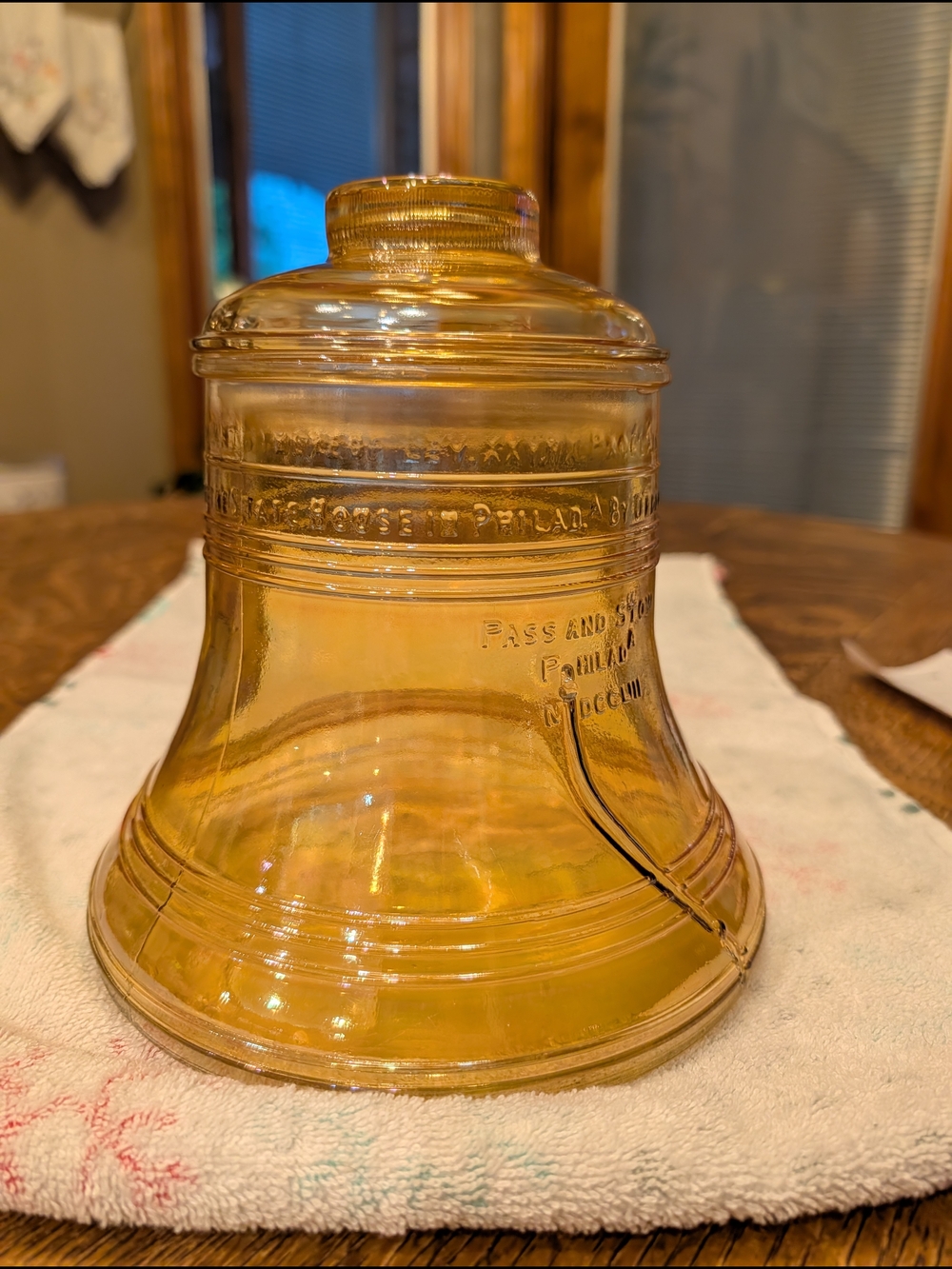 Vintage 1976 Bicentennial Amber Liberty Bell Glass Cookie Jar